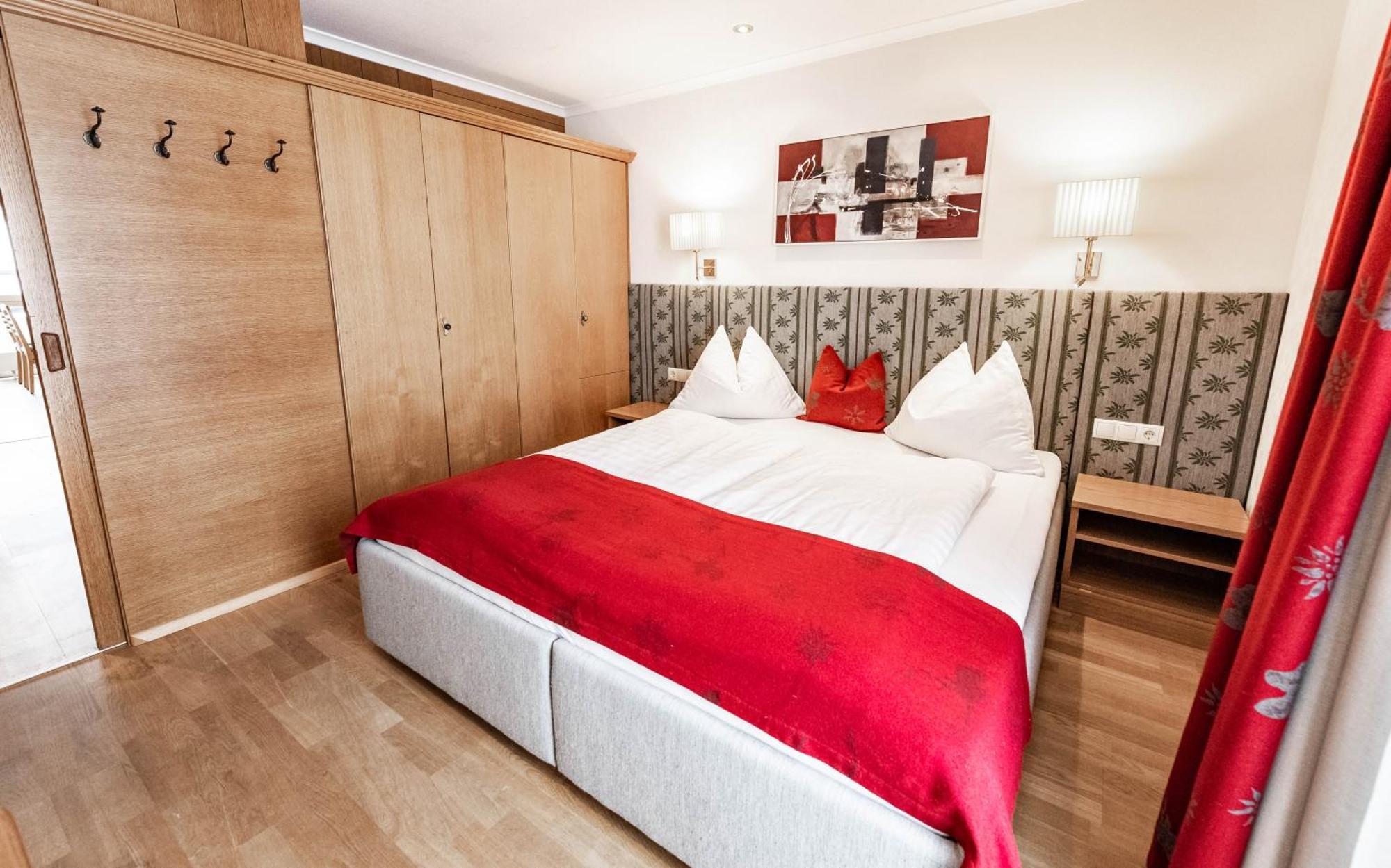 Appartements Eldorado Лех ам Алберг Екстериор снимка