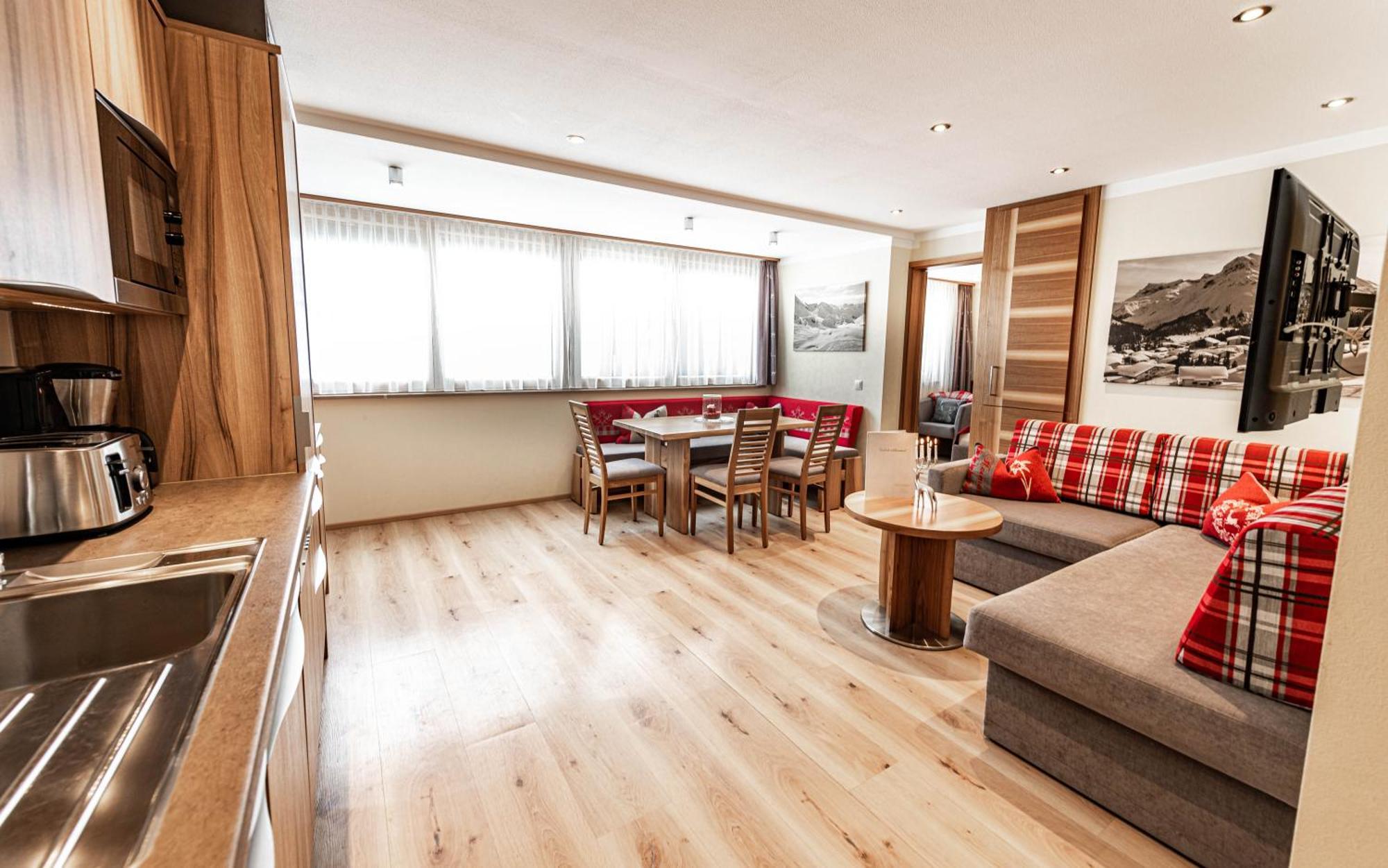 Appartements Eldorado Лех ам Алберг Екстериор снимка